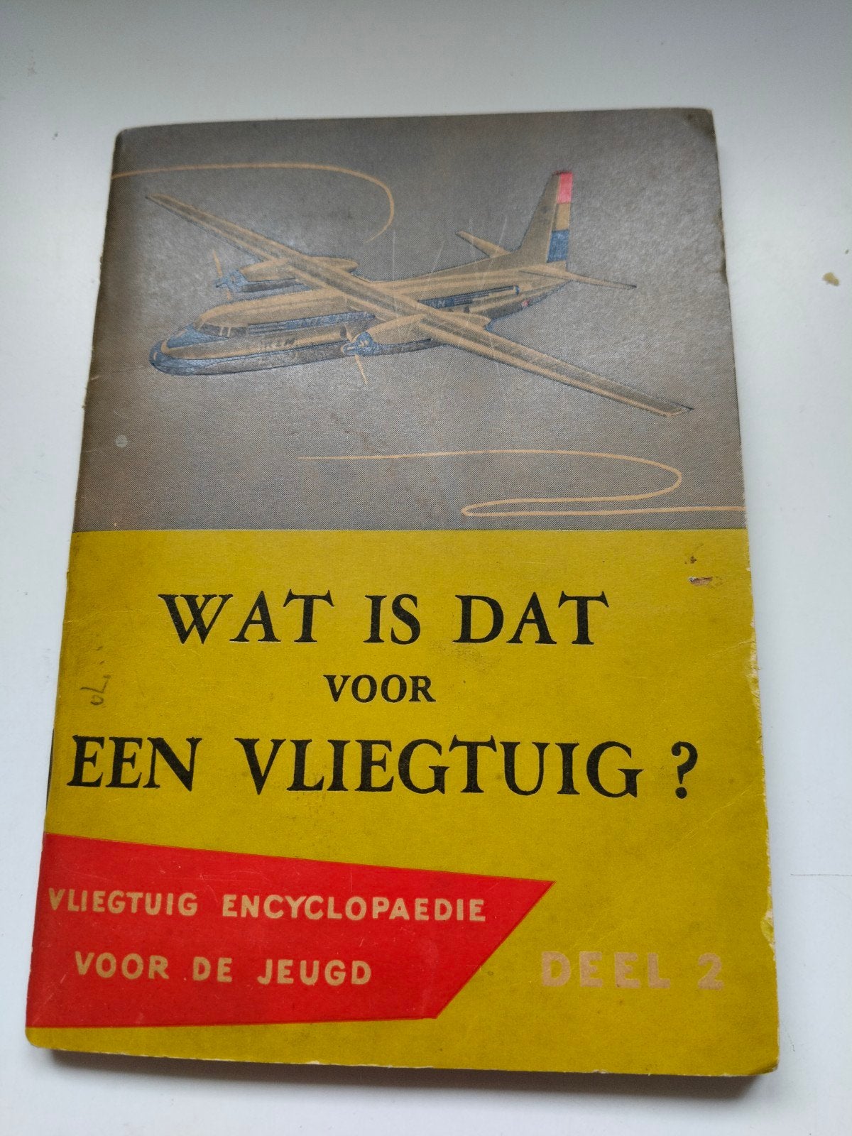 Wat is dat voor een vliegtuig ? Hus Beschuit 1957, Ophalen of Verzenden, Gelezen, Plaatjesalbum