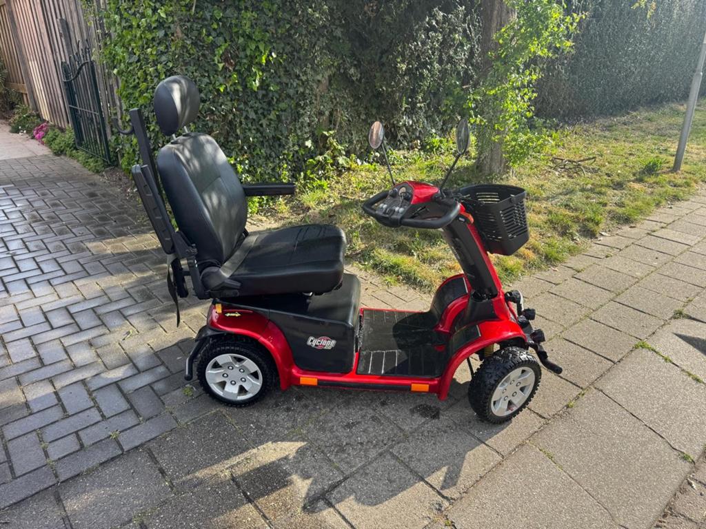 Te koop scootmobiel, Ophalen, Zo goed als nieuw