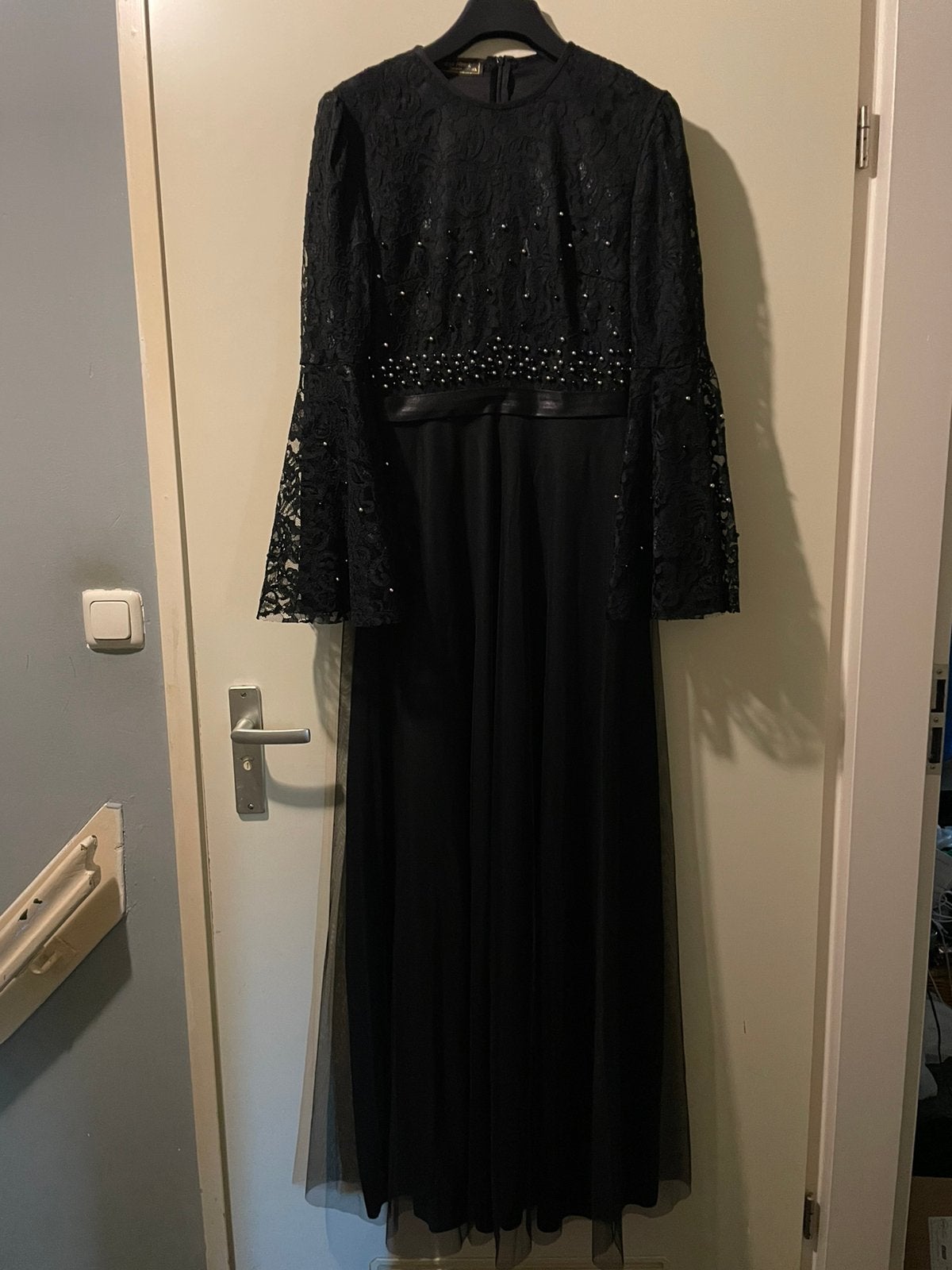 Laatste ‼️ mooie lange zwarte galajurk te koop nieuw ‼️‼️, Galajurk, Zwart, Maat 42/44 (L), Nieuw