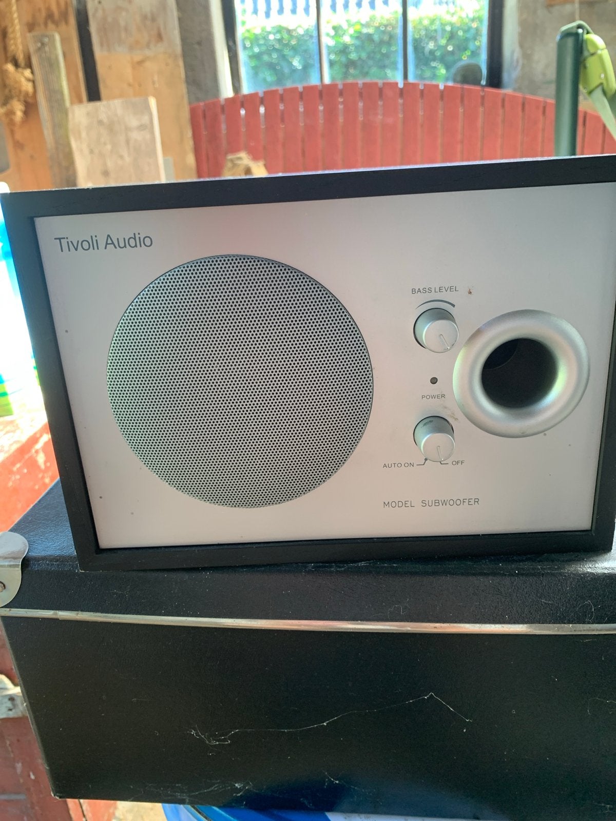 Tivoli Audio Model Subwoofer - Diepe Bas voor uw Geluid, Gebruikt, Subwoofer, Minder dan 60 watt, Ophalen