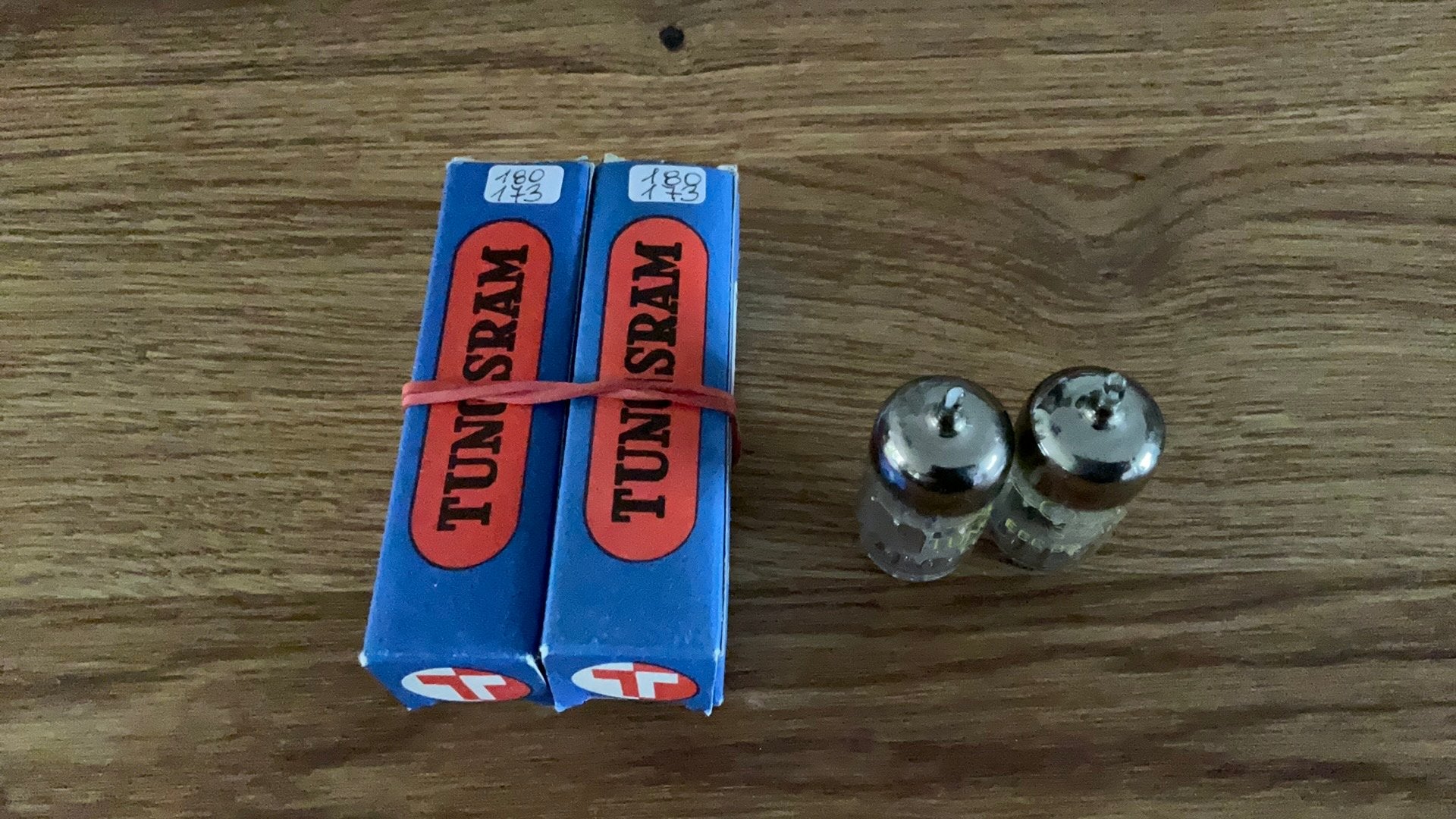 Matched paartje Tungsram ecc82, Ophalen of Verzenden, 120 watt of meer, Overige merken