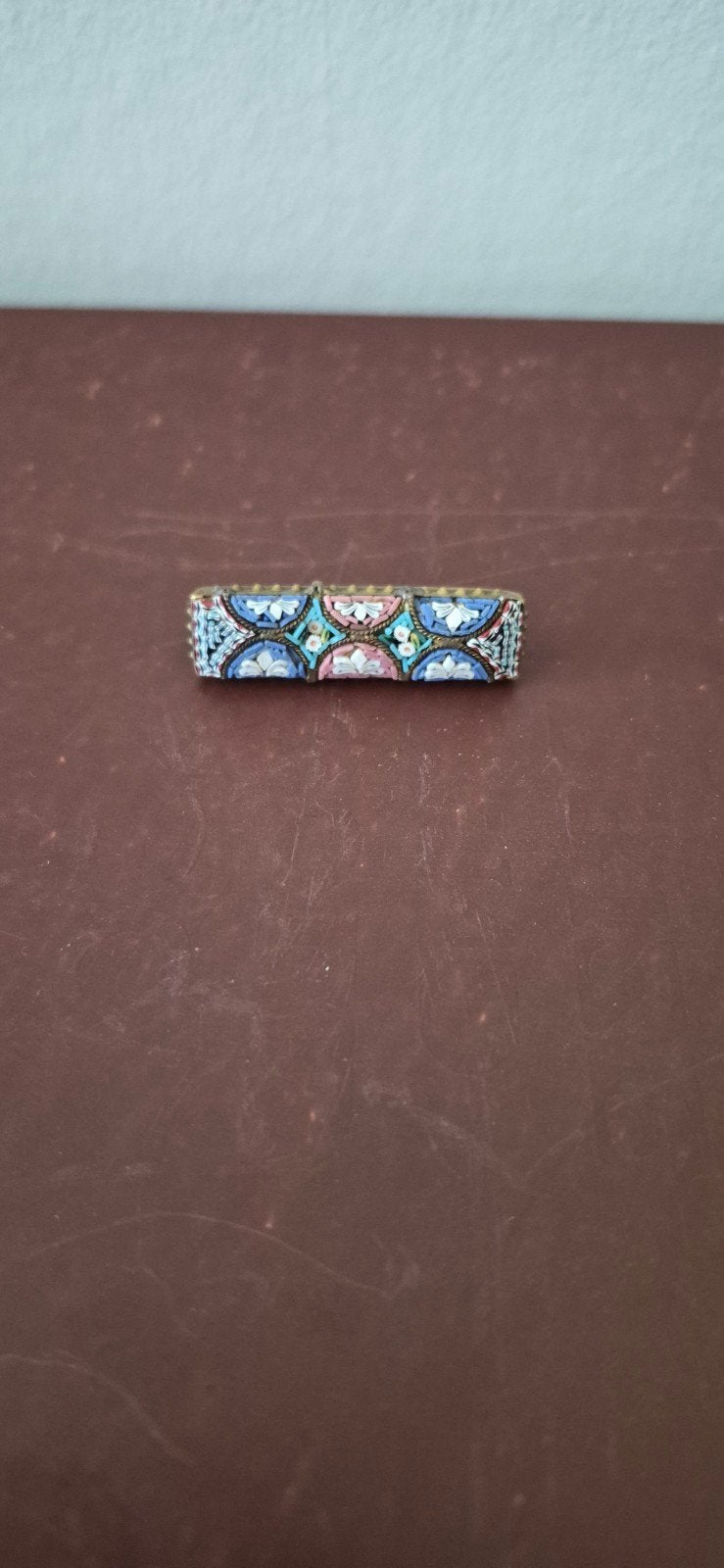 Vintage micro- mozaïek broche, Ophalen of Verzenden, Zo goed als nieuw, Blauw, Overige materialen