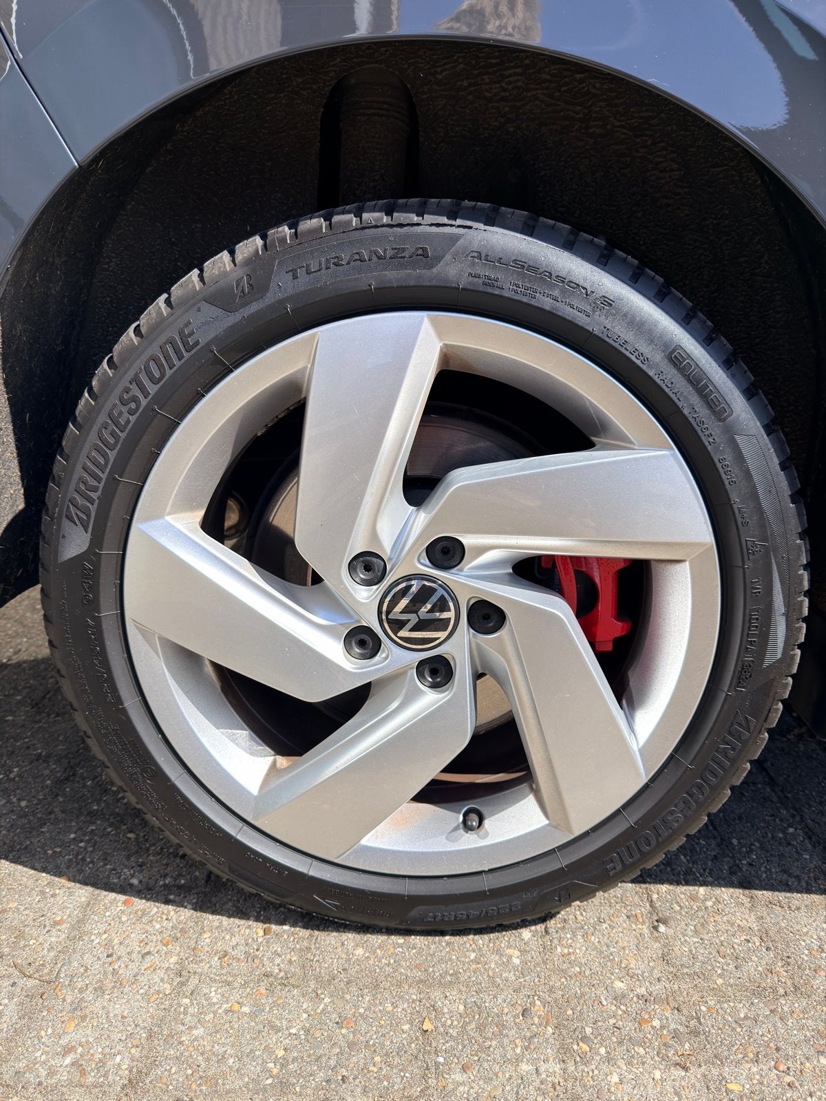 VW Golf 8 Richmond velgen Bridgestone All Season banden, Auto-onderdelen, Banden en Velgen, Ophalen, Gebruikt, Banden en Velgen
