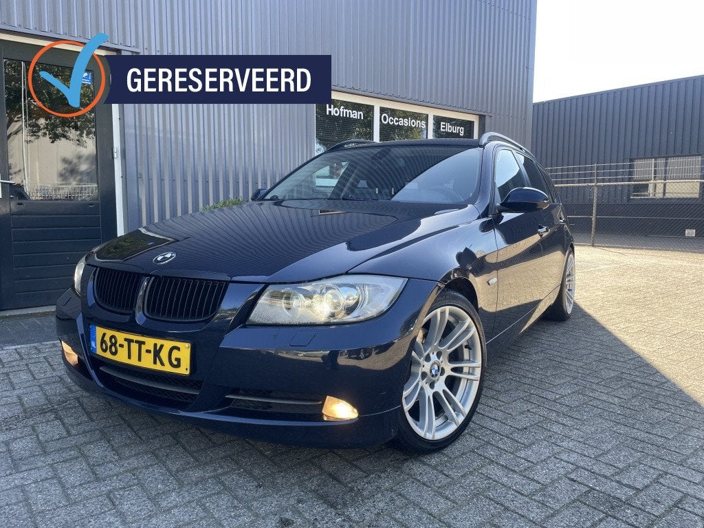 BMW 3 Serie Touring 320i AUT High Executive APK 03/2027!, Auto's, Automaat, Stof, Zwart, 4 cilinders