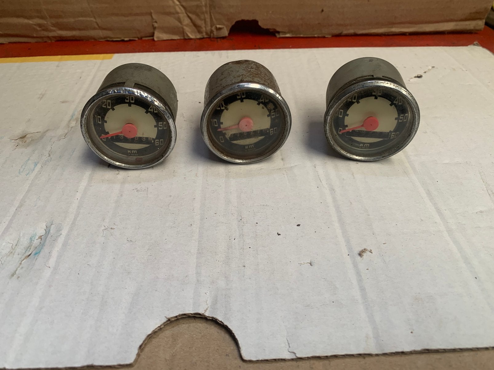 VDO kilometer tellers, snelheidsmeters., Ophalen of Verzenden, Gebruikt, Overige typen