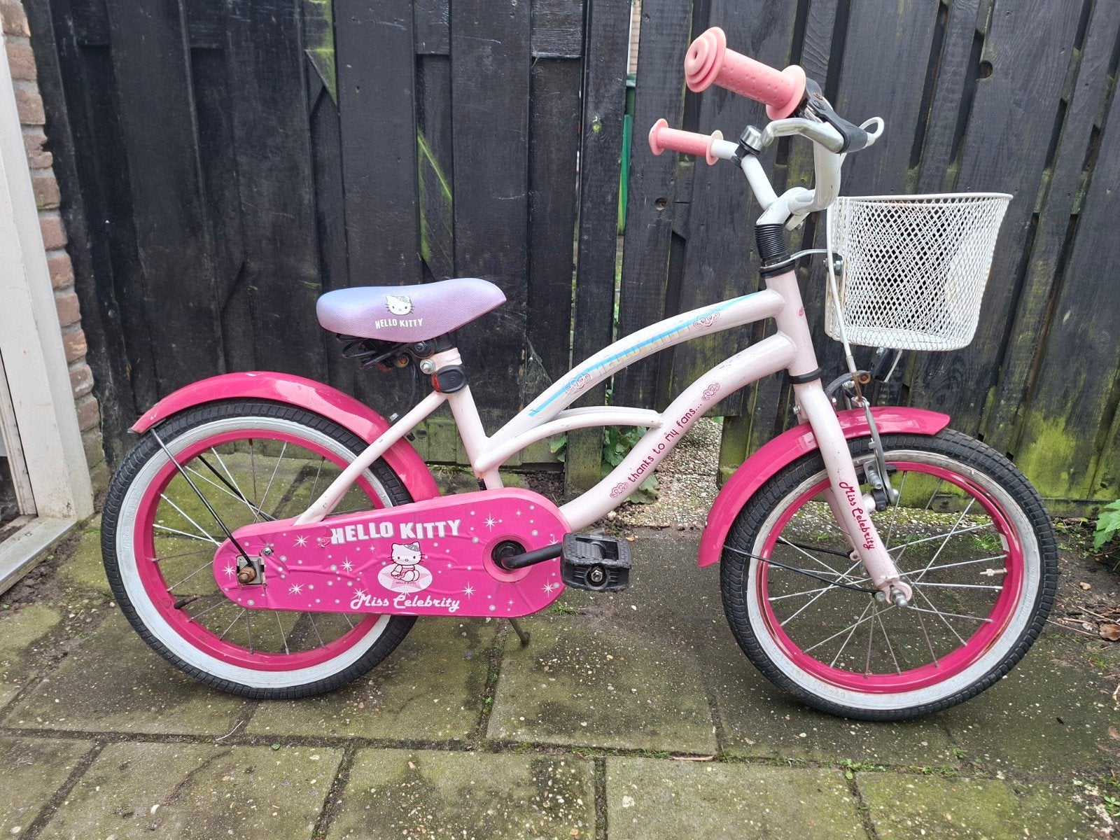 Hello kitty meisje kinderfiets, Fietsen en Brommers, Ophalen, Gebruikt, Terugtraprem, 16 tot 20 inch