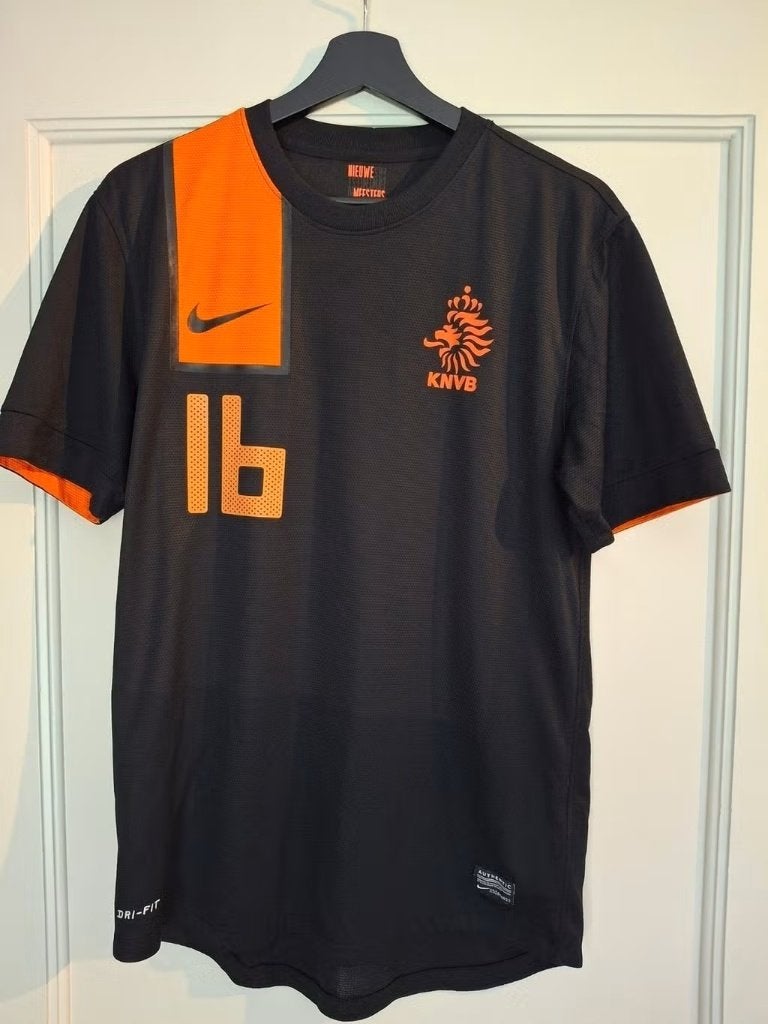 Nederlands Elftal Shirt Uit 2012/13 Van Persie, Maat 48/50 (M), Zwart, Nike, Ophalen of Verzenden