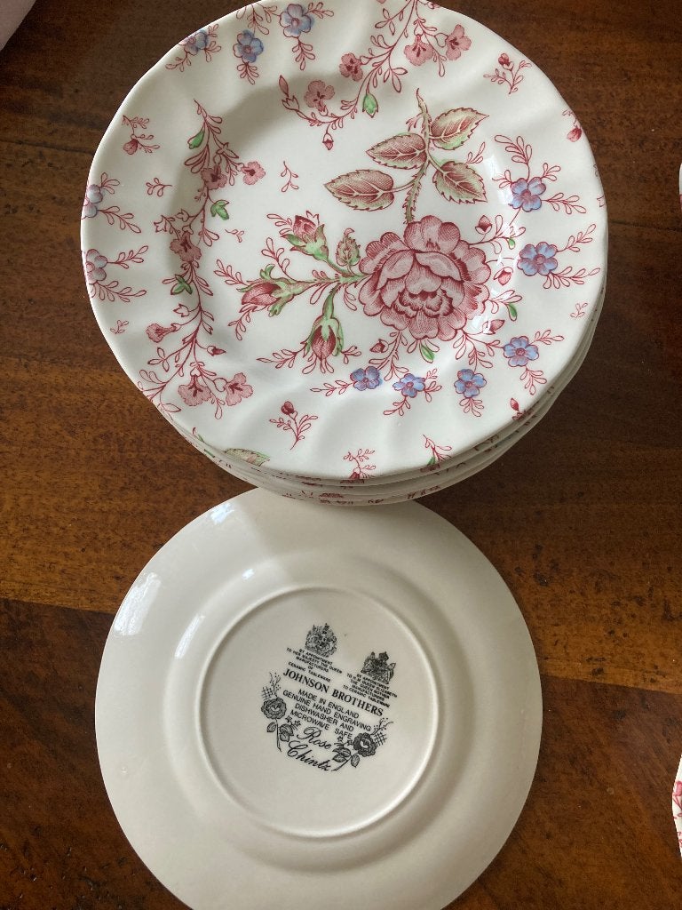 Gebaksbordjes rose chintz johnson bros, Huis en Inrichting, Keuken | Servies, Ophalen of Verzenden, Zo goed als nieuw, Bord(en)