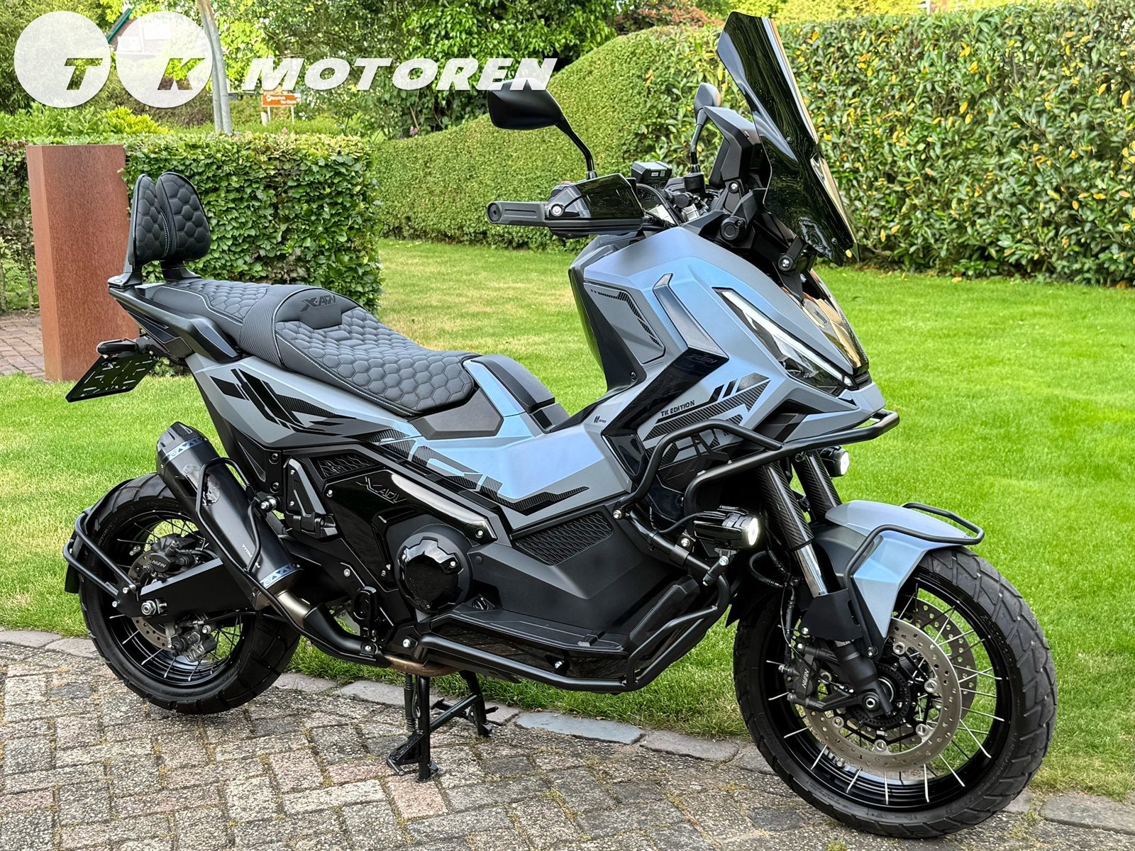 ⭐️ UNIEKE CUSTOM Honda XADV 750 TK PEARL EDITION CARPLAY!, Traction Control, 750 cc, Occasion, Motorrijbewijs A