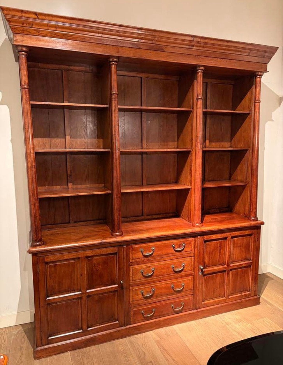 Grote boekenkast winkelkast barkast 270 hoog 245 breed, Antiek en Kunst, Ophalen