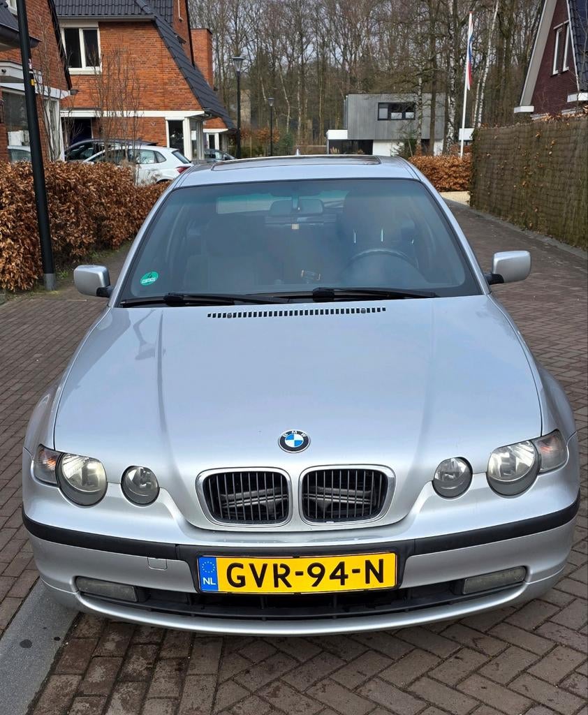 BMW 3-serie (E46) 316ti, Auto's, Voorwielaandrijving, Zwart, Particulier, 3-Serie