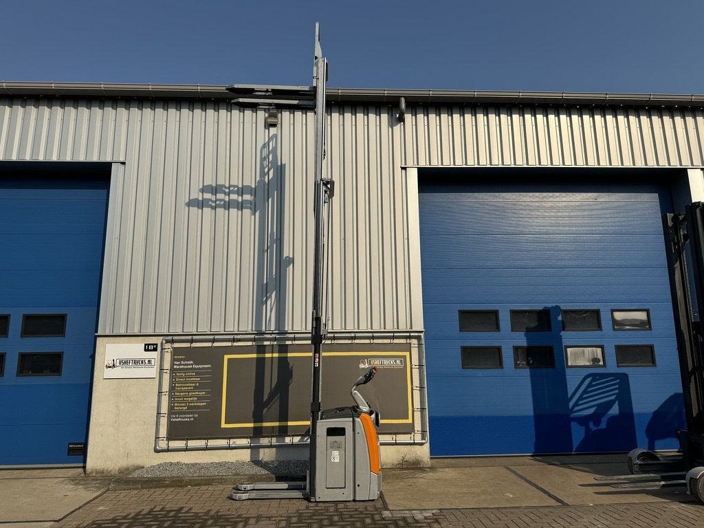 VS-21840 Elektrische triplex stapelaar Still 5.016mm BJ2017, Zakelijke goederen, Machines en Bouw | Heftrucks en Intern transport
