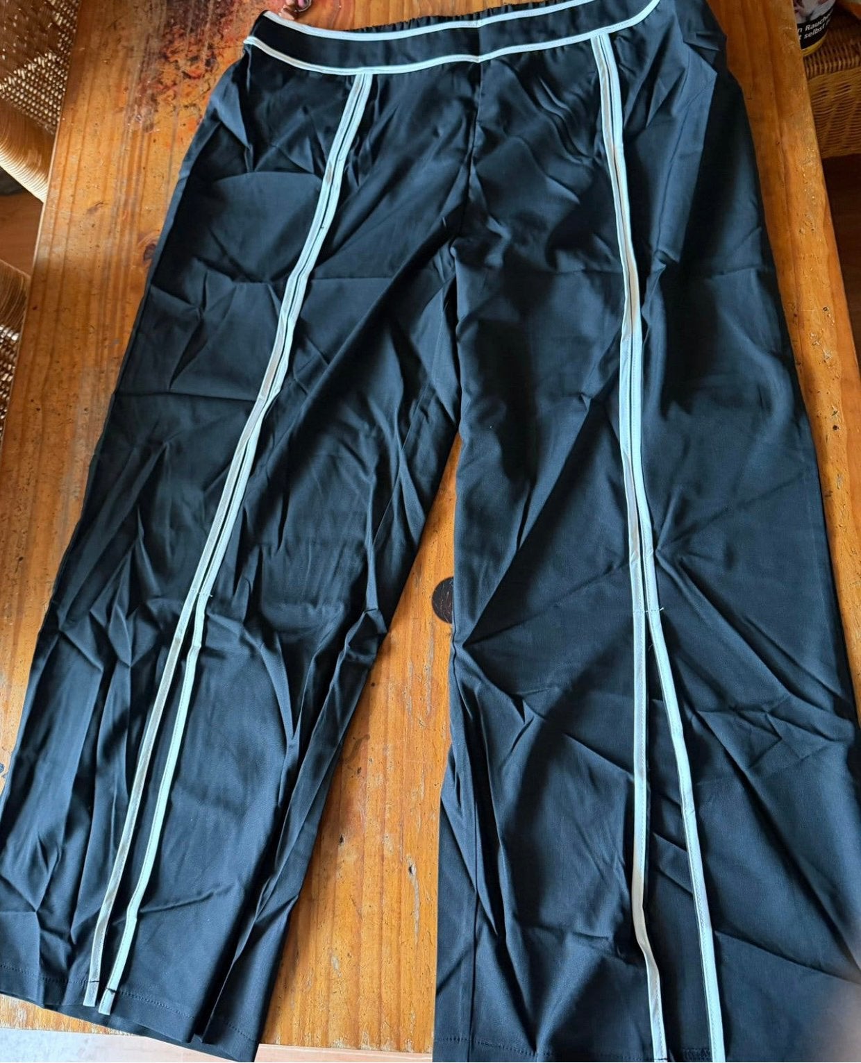 Nieuwe dames broek nooit gedragen maat 2 xl zwart, Kleding | Dames, Ophalen, Zwart, Maat 46/48 (XL) of groter, Nieuw