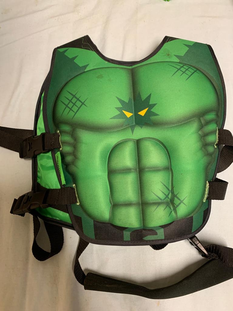 Zwemvest kind 3-6 jaar waimea marvel hulk, Watersport en Boten, Ophalen of Verzenden, Zo goed als nieuw