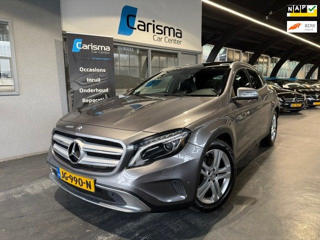 Mercedes-Benz GLA-klasse 200 Prestige Aut.1e eig.|Pano|Leder, Dealer onderhouden, Gebruikt, Bedrijf, 1335 kg