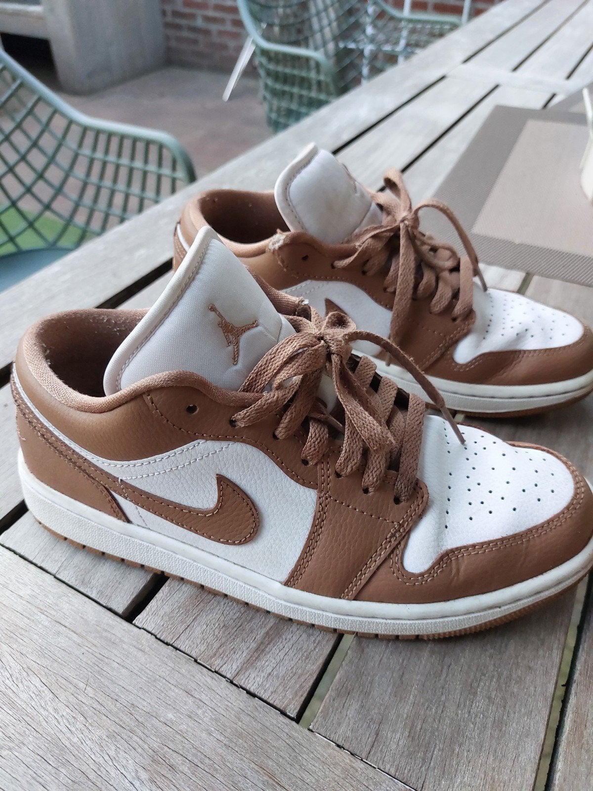 jordans mt 39, Ophalen of Verzenden, Gedragen, Bruin, Sneakers of Gympen