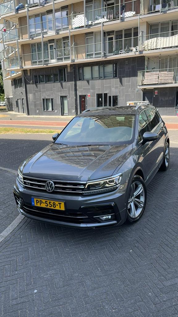 Volkswagen Tiguan R-Line 1.4 TSI Virtual Pano NAP !!!, 1800 kg, 4 cilinders, Origineel Nederlands, Particulier