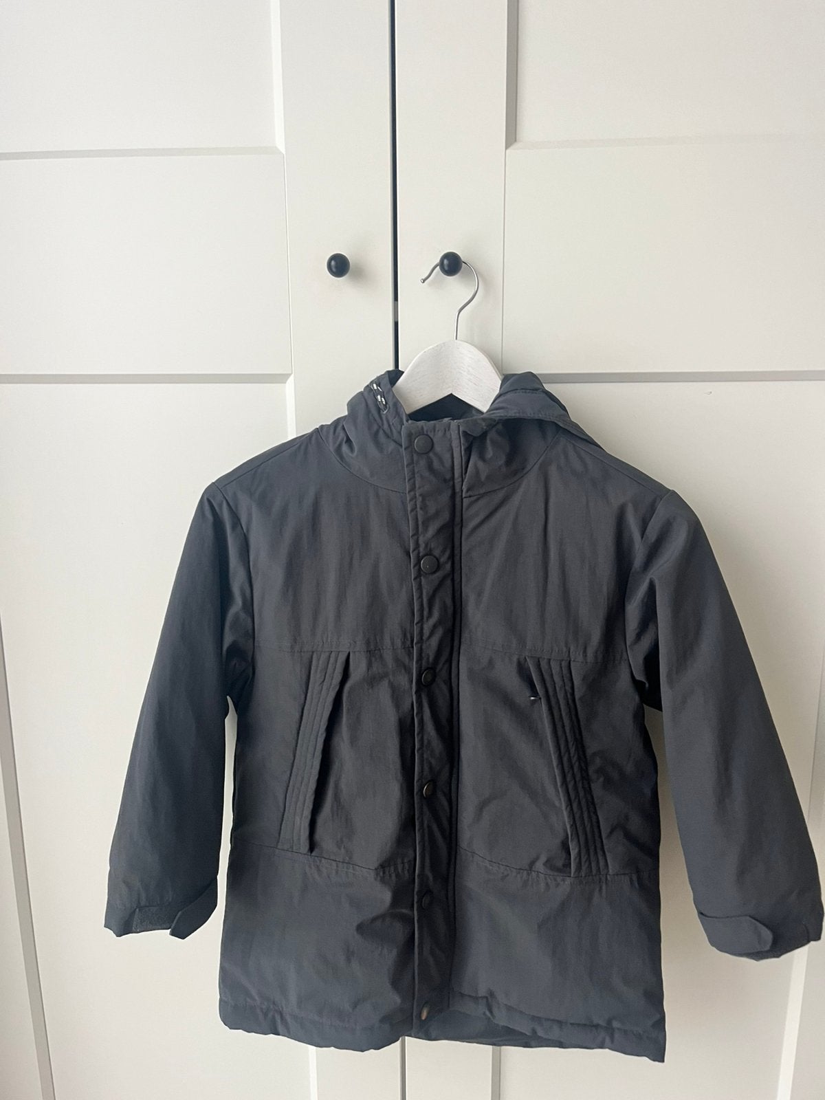 Zara - Mango super mooie, gevoerde winterjas. Maat 122, Ophalen of Verzenden, Zo goed als nieuw, Jongen, Jas