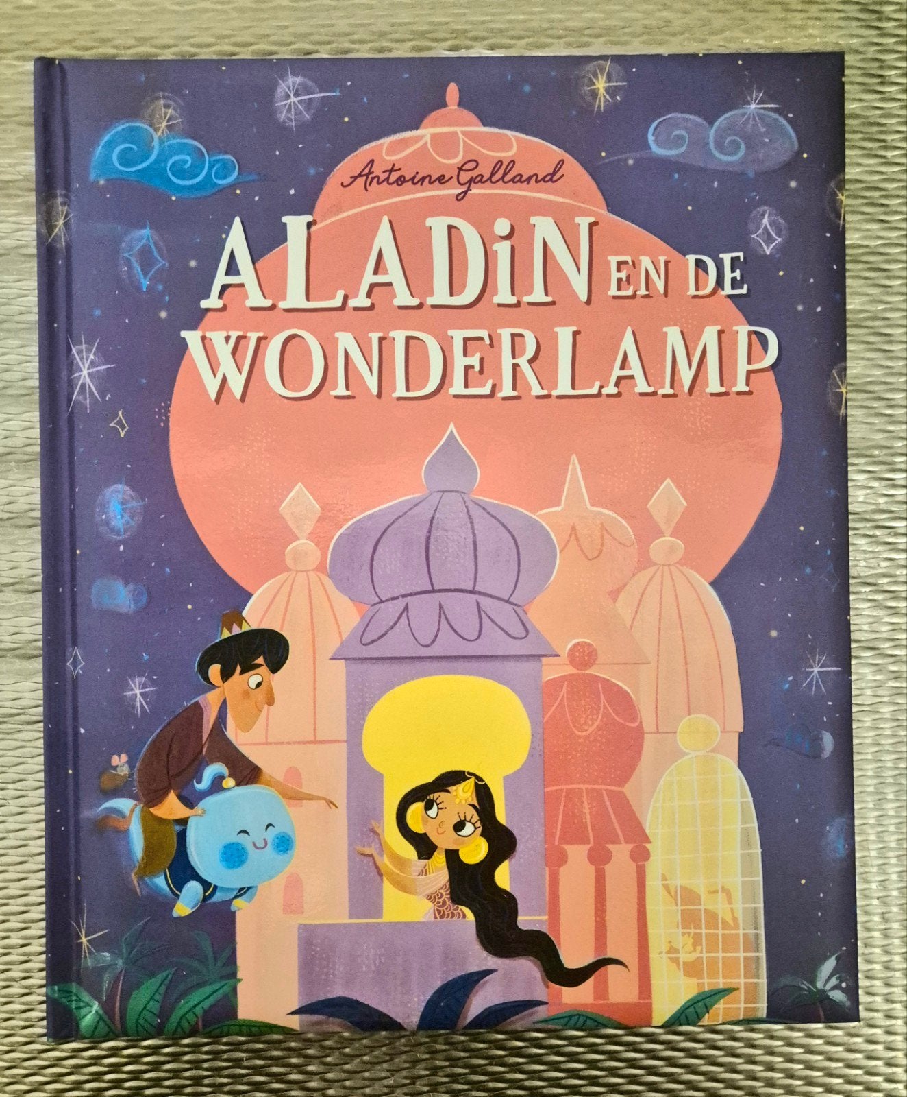 Aladin en de Wonderlamp - Klassieke voorleesverhalen, Boeken, Antoine Galland, Nieuw, Ophalen of Verzenden, Sprookjes