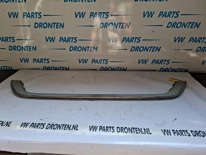 Bumperlijst midden-achter van een Volkswagen T-Roc, Gebruikt, -, -, Bumper