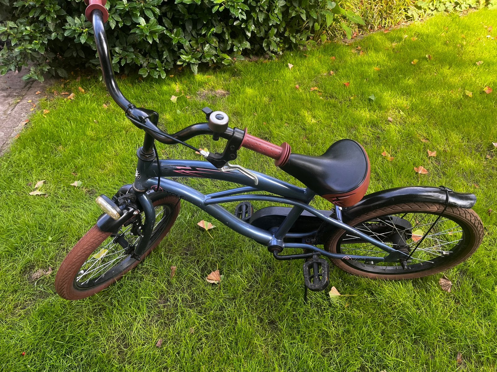 Fiets 18 inch 2Cycle, Fietsen en Brommers, Ophalen, Gebruikt, Terugtraprem, 16 tot 20 inch