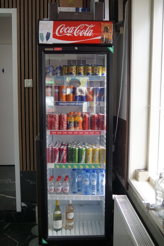 Coca-Cola koelkast met glazen deur – Klimasan, Ophalen, 100 tot 150 cm, 150 tot 200 cm, Zo goed als nieuw