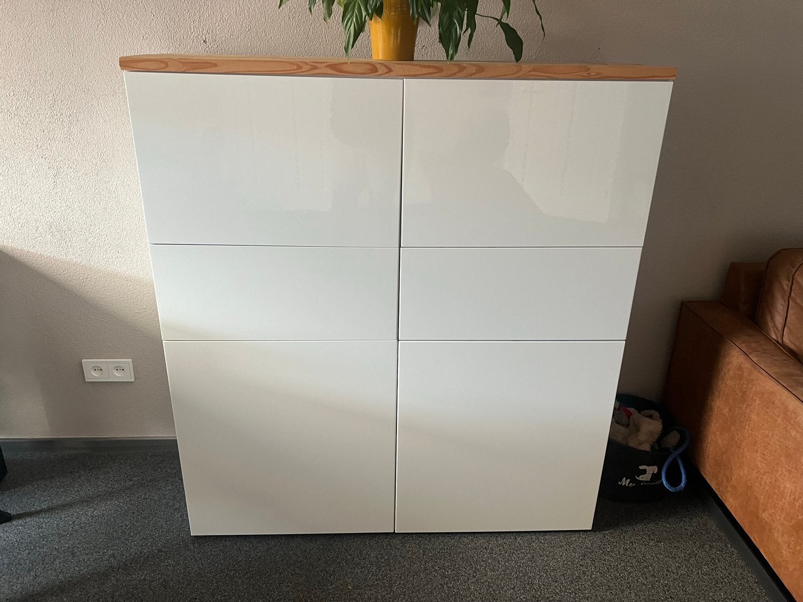 IKEA Besta hoogglans kast - Zo goed als nieuw, Ophalen, Zo goed als nieuw