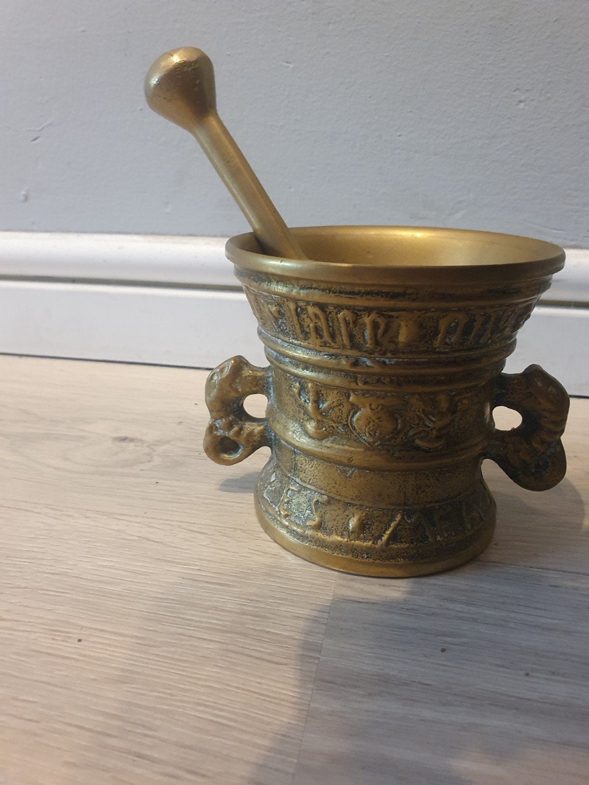 Antieke bronzen vijzel met stamper, Ophalen of Verzenden