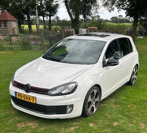Volkswagen Golf 2.0 GTI 155KW DSG 2010 Wit, Zwart, Wit, 1314 kg, 211 pk