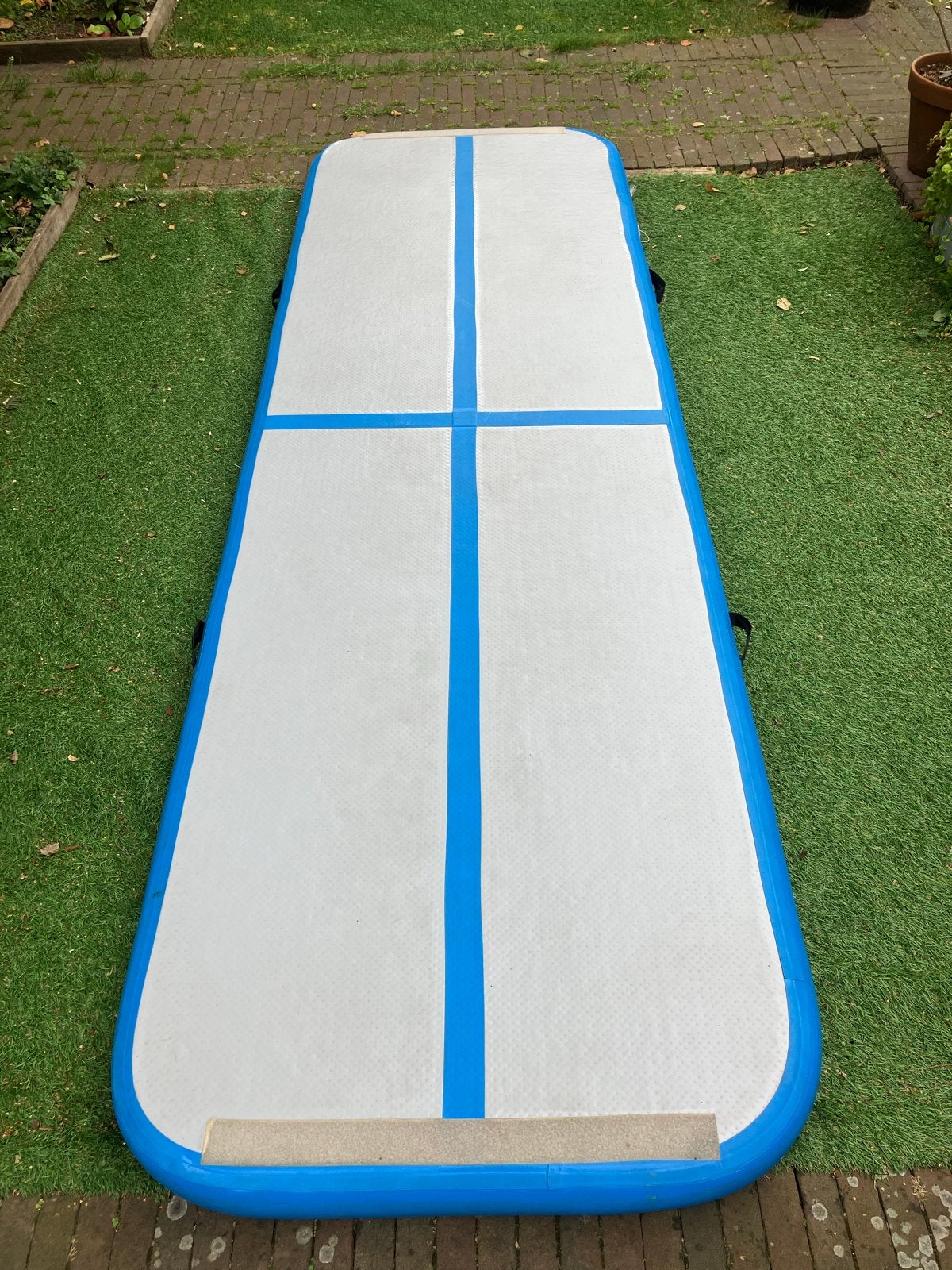Airtrack 3m x 1m met pomp, Ophalen, Gebruikt
