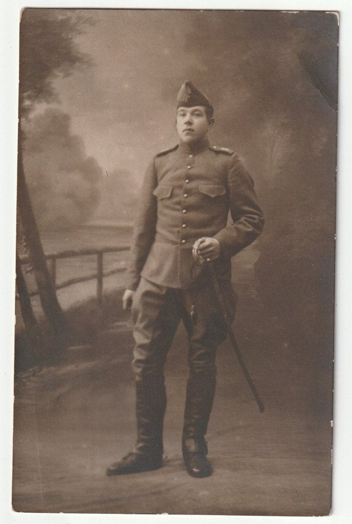 fotokaart miltair met sabel en rijlaarzen, Verzamelen, Militaria | Algemeen, Landmacht, Foto of Poster, Nederland, Verzenden