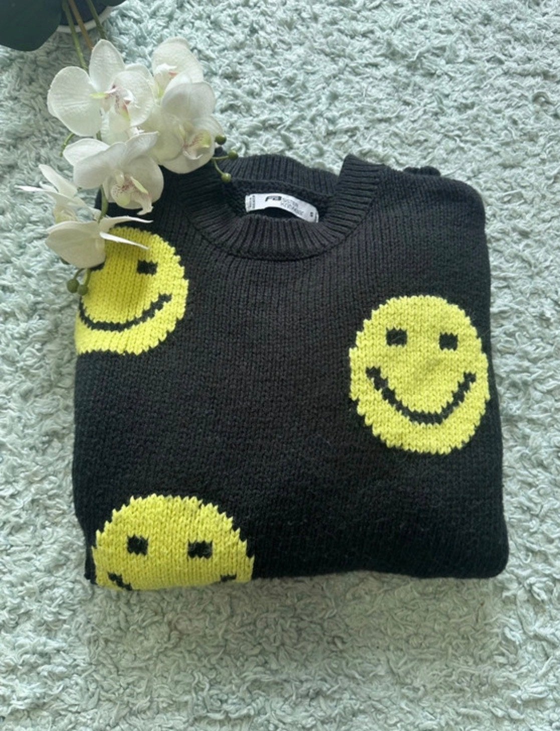 Grapoige zwarte gebreide trui met smiley's van FB Sister, S, Ophalen of Verzenden, Gedragen, Maat 36 (S), Zwart