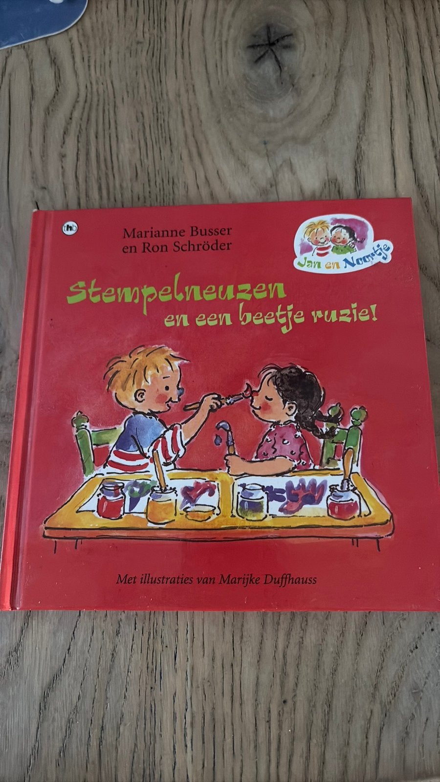 NIEUW! R. Schröder - stempelneuzen en een beetje ruzie, Boeken, Kinderboeken | Kleuters, Ophalen of Verzenden, Zo goed als nieuw