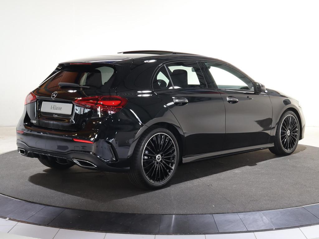Mercedes-Benz A-klasse 180 Business Solution AMG | Panoramas, Auto's, 136 pk, 4 cilinders, Bedrijf, Nieuw
