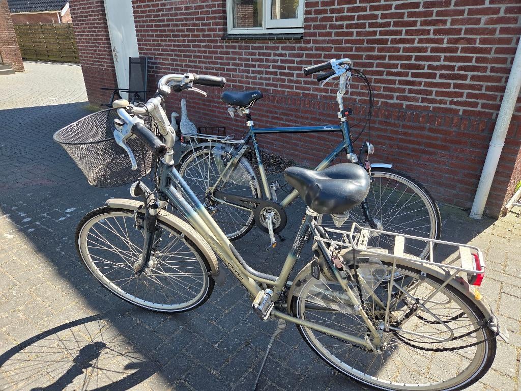 Dames en heren fiets koga + fietsendrager, Fietsen en Brommers, Fietsen | Dames | Sportfietsen en Toerfietsen, Ophalen, Minder dan 10 versnellingen
