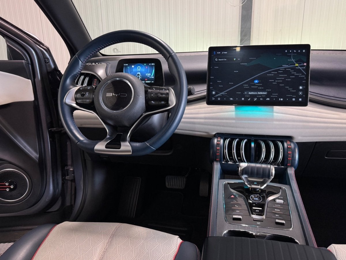 BYD ATTO 3 Comfort 60kWh SoH 91% | Pano | Navi | Camera, 0 cilinders, Gebruikt, 38 min, SUV of Terreinwagen