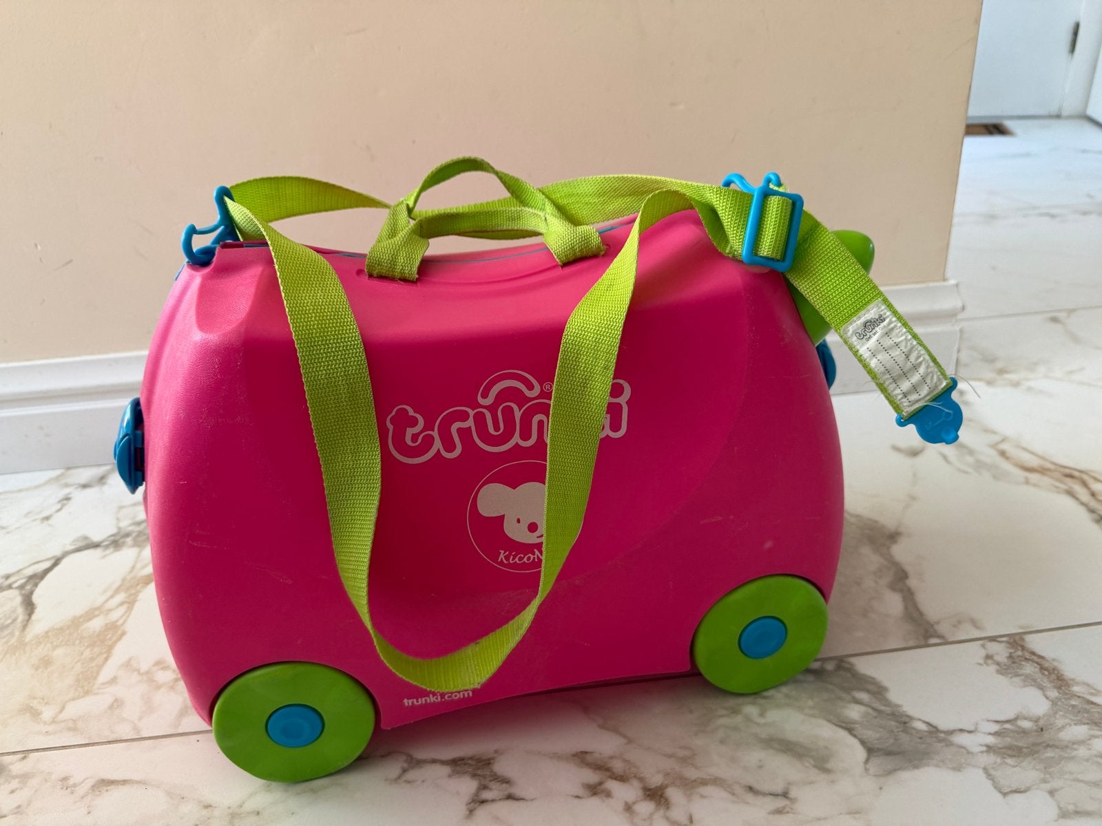 Roze Trunki Kinderkoffer - Ideaal voor Reizen!, Ophalen of Verzenden, Gebruikt