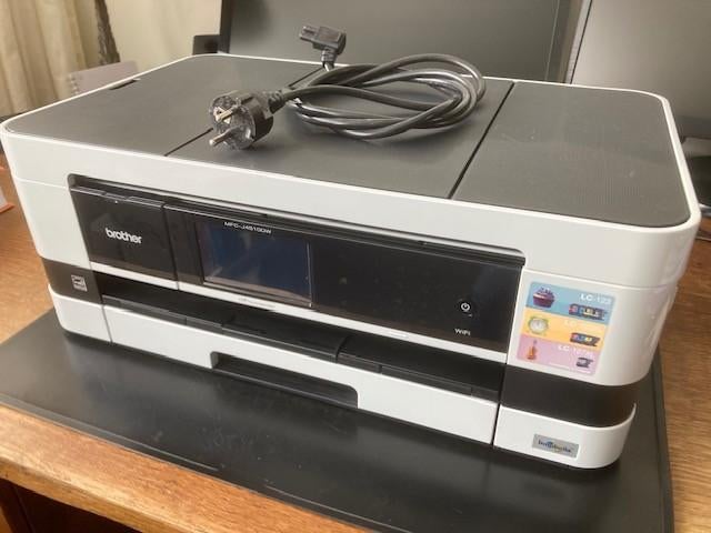 BROTHER multifunctionele kleurenprinter, Computers en Software, Printers, Gebruikt, All-in-one, Inkjetprinter, Faxen, Kleur printen