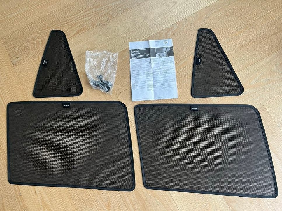 Originele BMW F31 zonneschermen in ritsbare hoes, Ophalen of Verzenden, Zo goed als nieuw