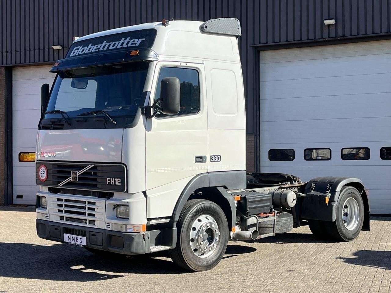 Volvo FH12 - 380 / MMBS voertuig / Langzaamverkeer / Handges, Auto's, Standkachel, Wit, Bedrijf, Volvo