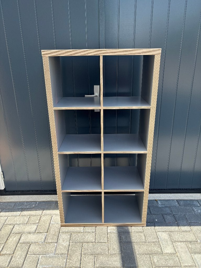 Kallax kast grijs, Ophalen, 50 tot 100 cm, Zo goed als nieuw, Minder dan 100 cm