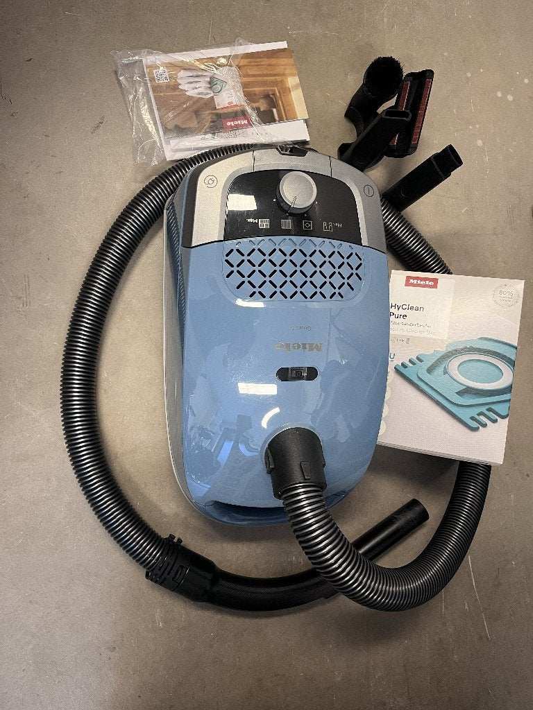 MIELE STOFZUIGER  GUARD S1, Geschikt voor harde vloeren, Zo goed als nieuw, Miele, Sledestofzuiger