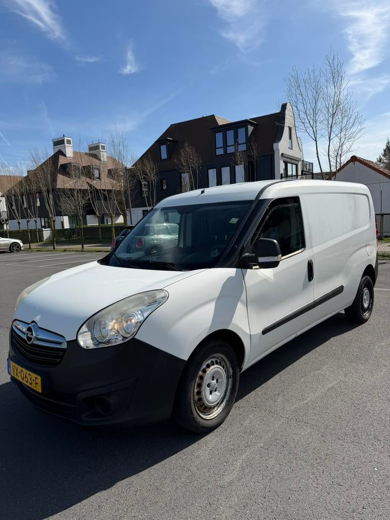 Opel Combo 1.3 D 66KW 2016, Auto's, 1360 kg, Euro 5, Stof, Zwart