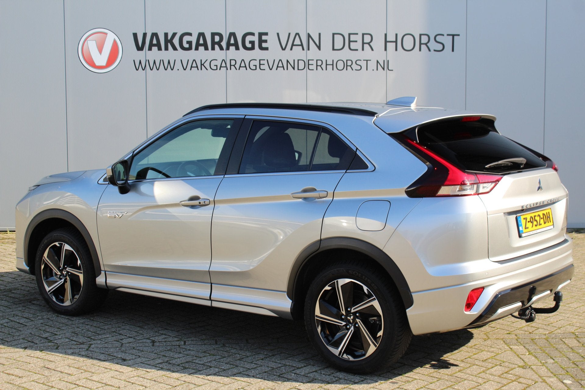 Mitsubishi Eclipse Cross 2.4-188pk PHEV 'Instyle'. Zeer nett, Auto's, Automaat, 12 maanden, 4 cilinders, 120 €/maand
