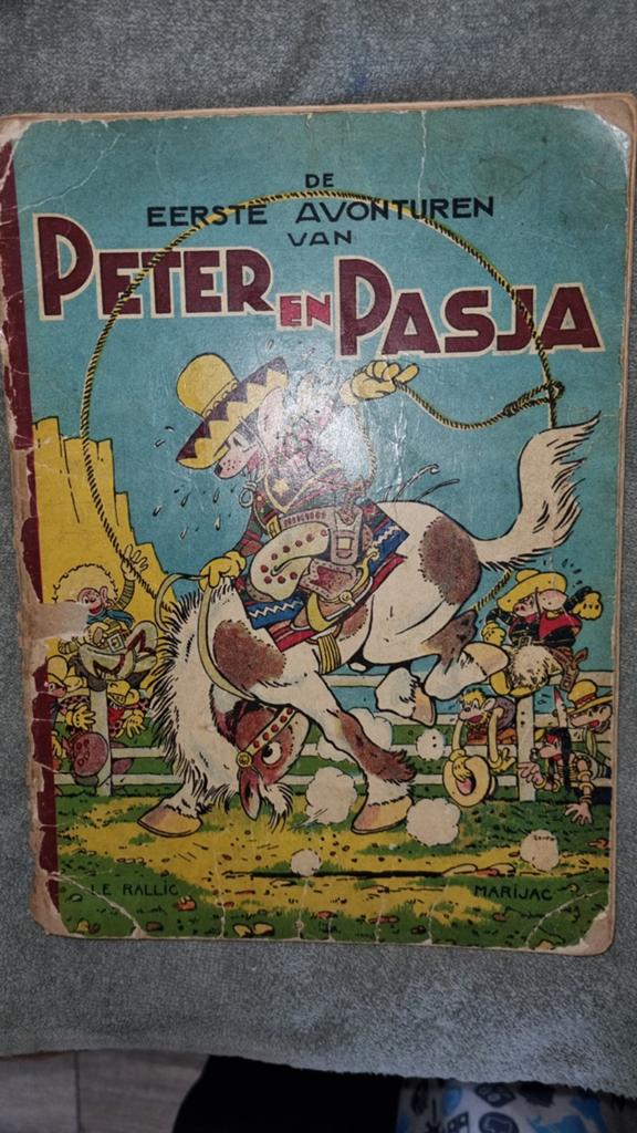 Eerste Avonturen van Peter en Pasja - Vintage Stripboek, Boeken, Stripboeken, Ophalen of Verzenden