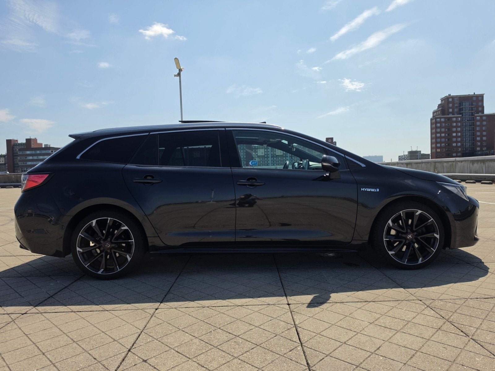 Foto 8 van Toyota Corolla TS GR Sport business Hybrid 2.0L FULL OPTION