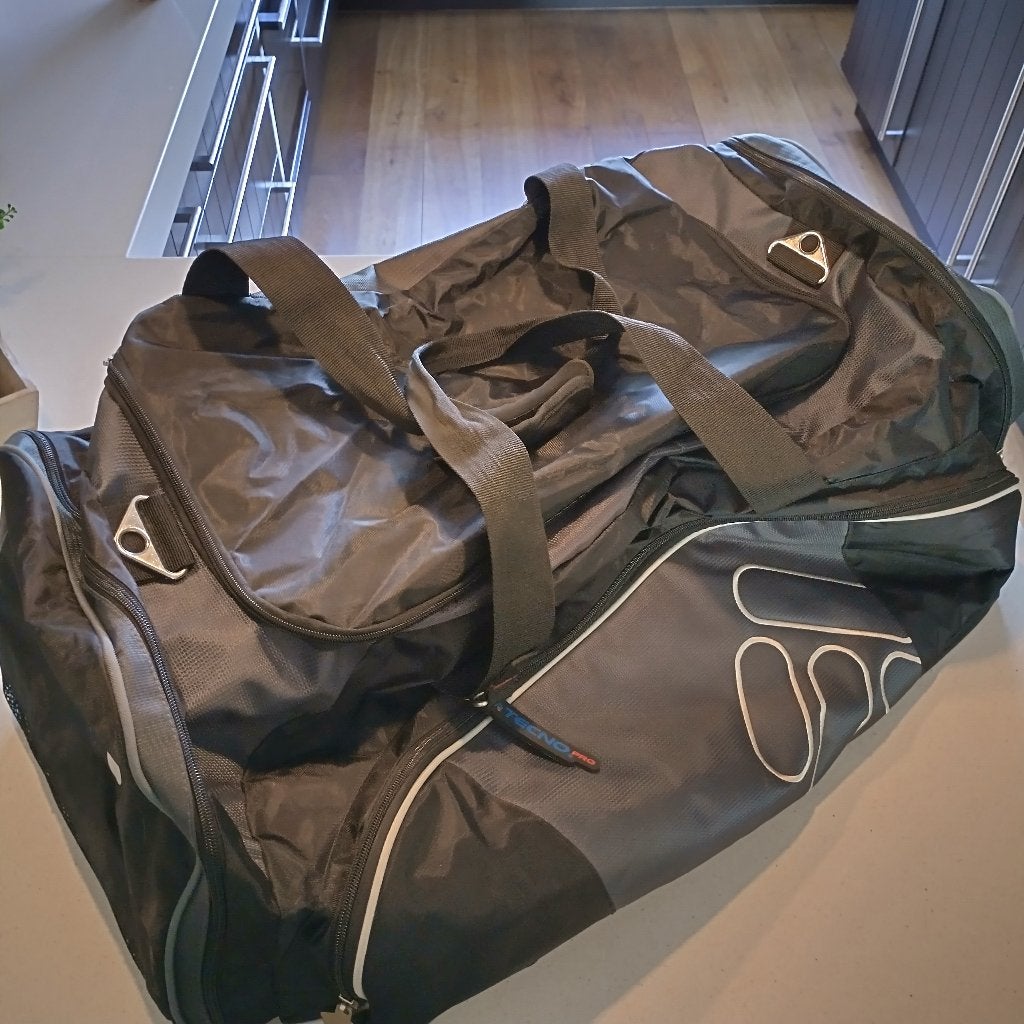 Tecno Pro sporttas met apart schoenenvak, Ophalen, Gebruikt, Unisex volwassen