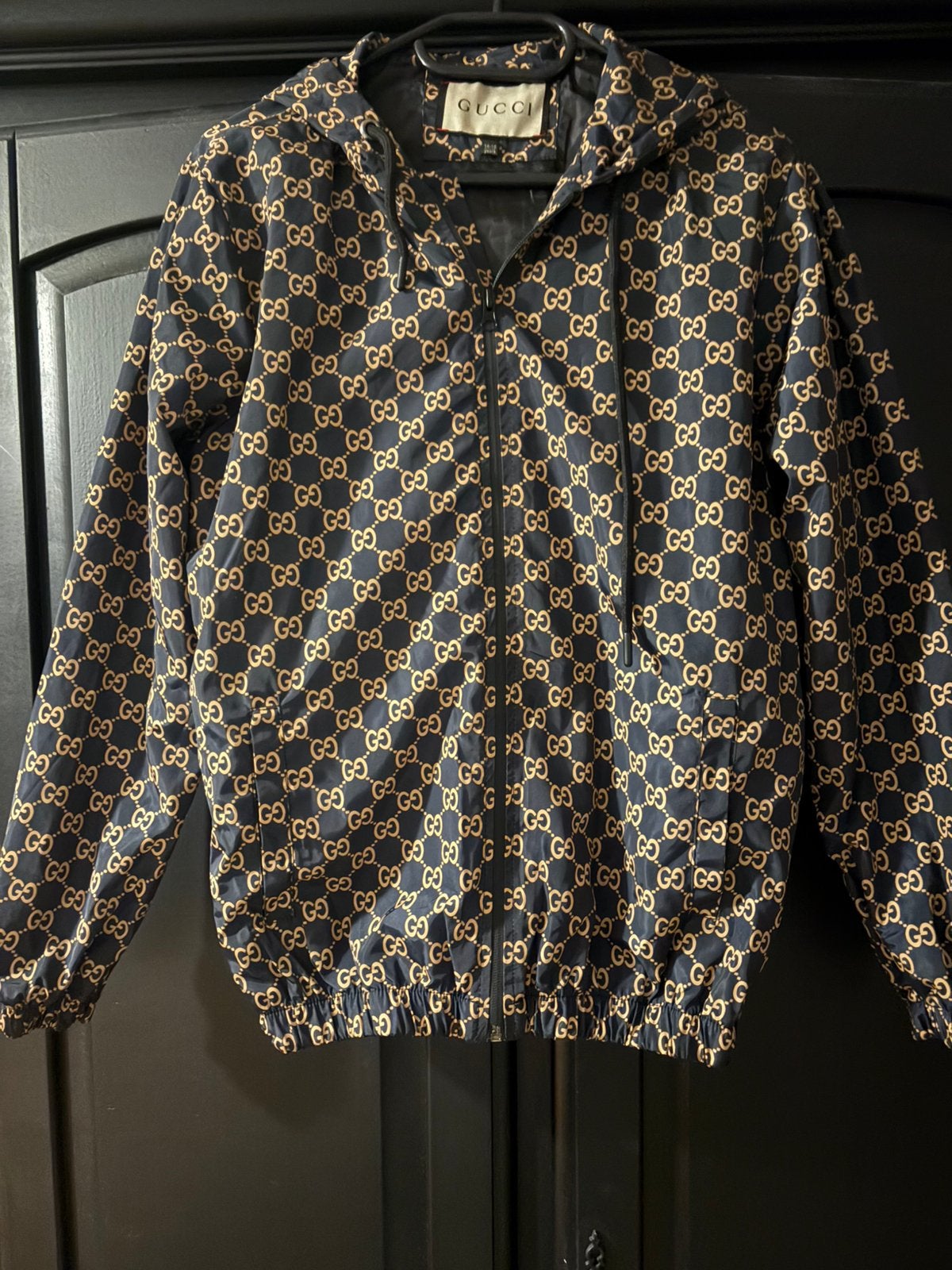 Gucci en dior, Ophalen of Verzenden, Zo goed als nieuw, Zwart