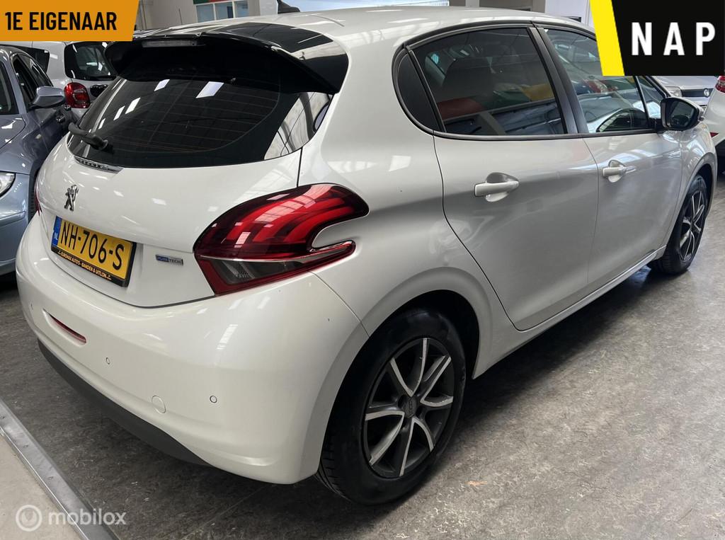 Peugeot 208 1.2 PureTech Blue Lion 1e Eigenaar - NAP - Airco, Voorwielaandrijving, Stof, Gebruikt, 1199 cc