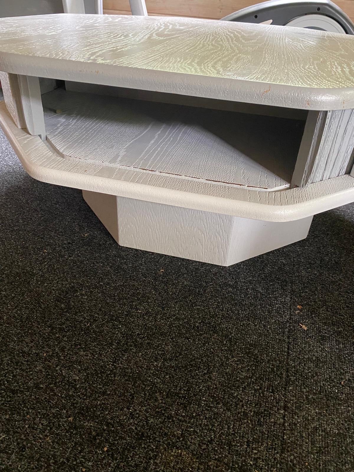 Unieke zeshoekige salontafel met opbergruimte, Huis en Inrichting, Tafels | Salontafels, Ophalen, Zo goed als nieuw, Overige vormen